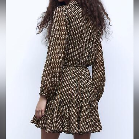 zara mini brown and black dress with metallic detail - Picture 5 of 6